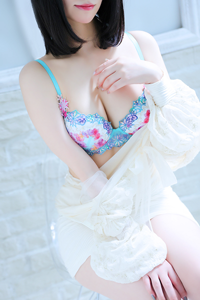 名古屋風俗デリヘル 新人・琳(リン) 写真